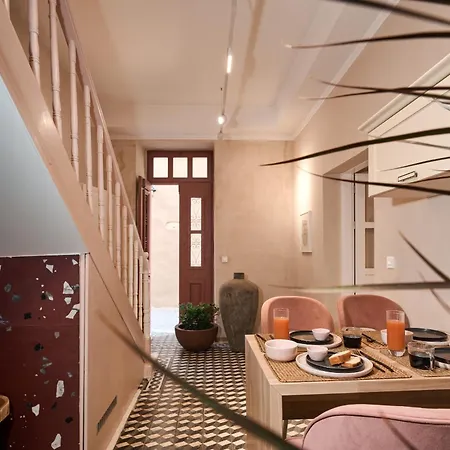 Elyn House Дом отдыха