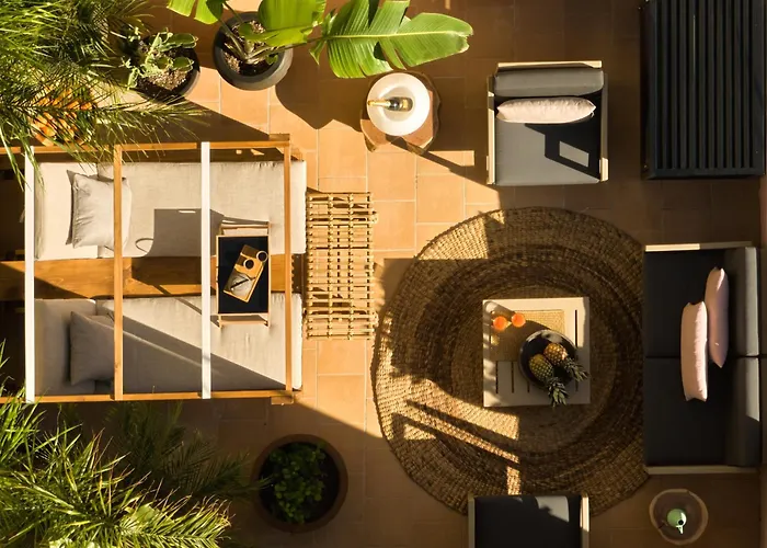 Semesterbostad Elyn House *