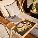 Будинок відпочинку Elyn House *