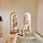 Будинок відпочинку Elyn House *