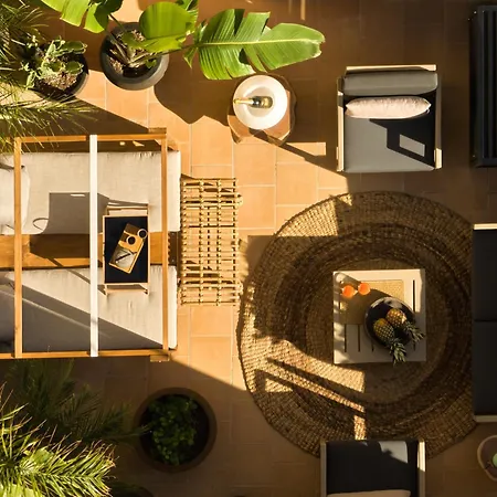 Будинок відпочинку Elyn House *