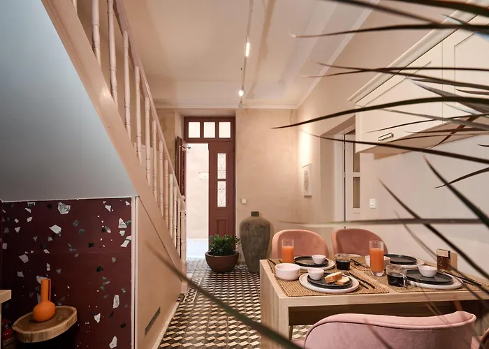 Elyn House Будинок відпочинку